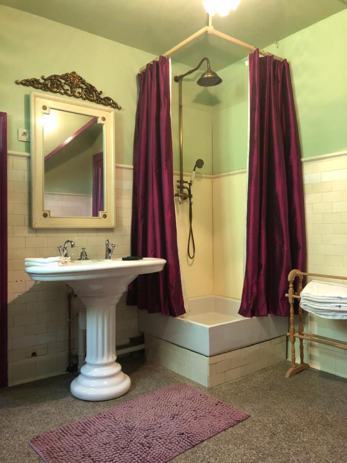 Double Room Private External Bathroom