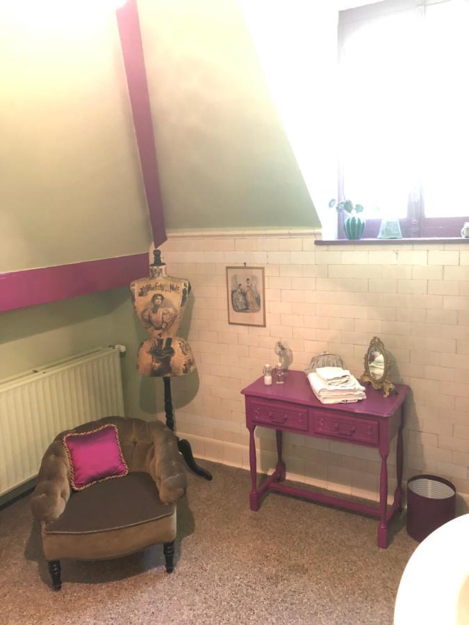 Double Room Private External Bathroom